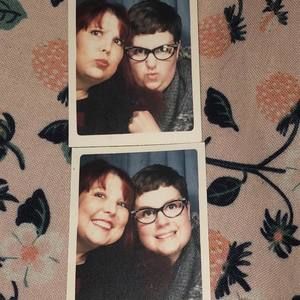 Meet your Posher, Caroline isabelle